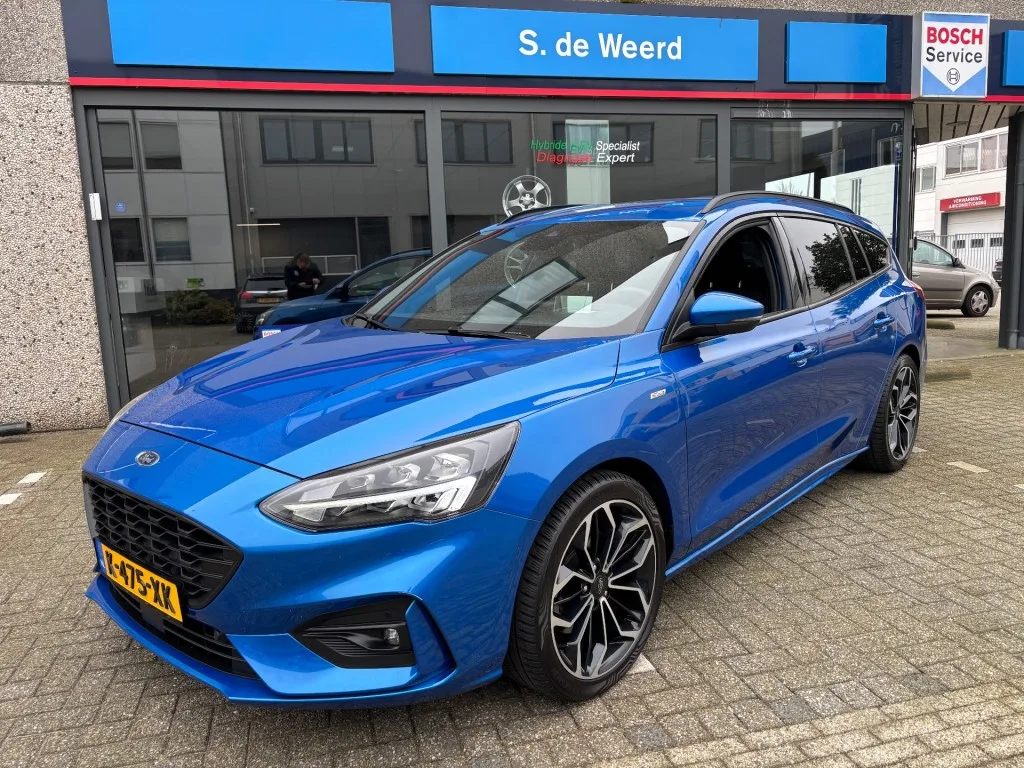 Ford Focus (2020) — foto 1