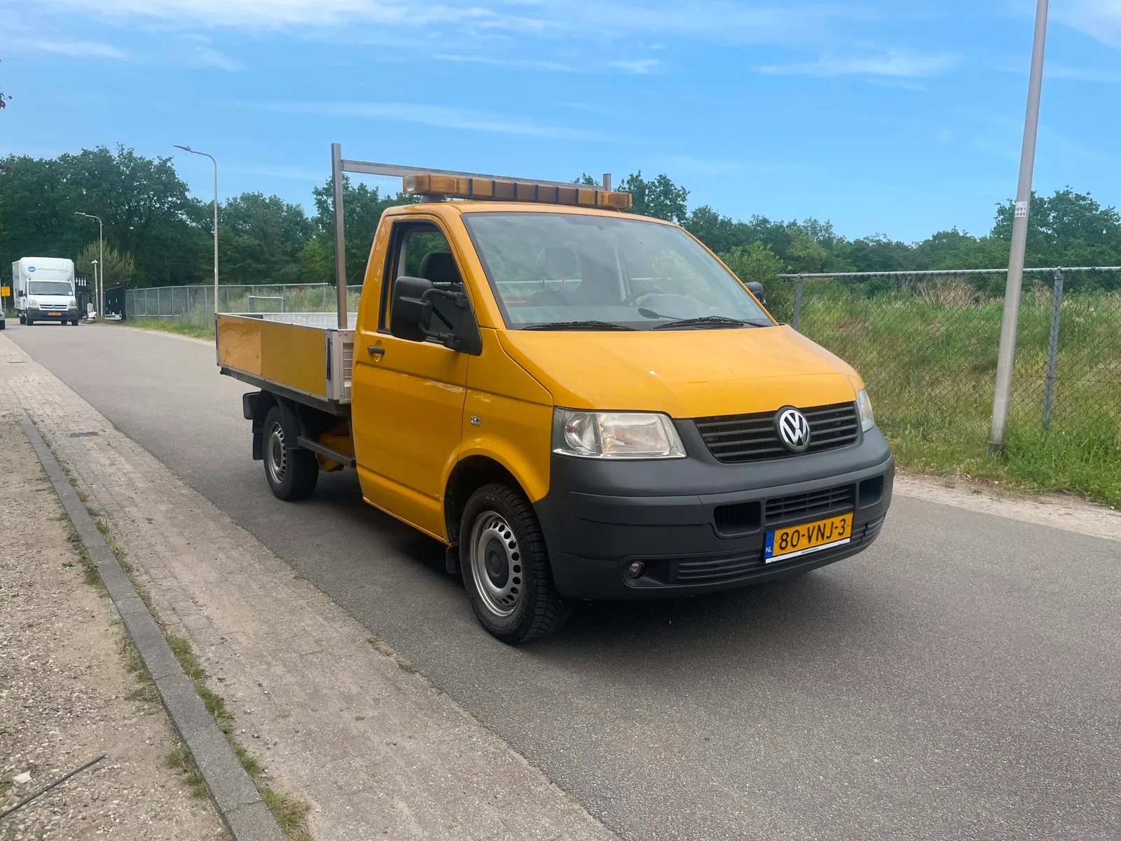 Volkswagen Transporter (2008) — foto 1