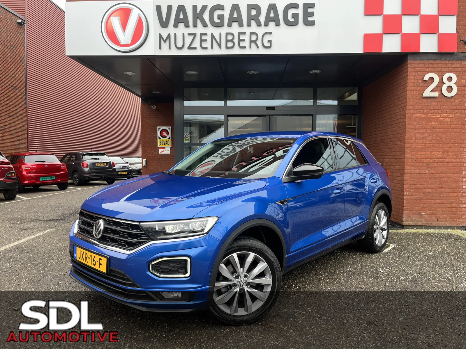 Volkswagen T-Roc (2020) — foto 1