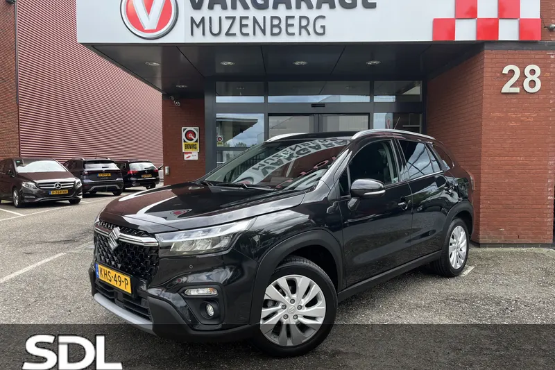 Suzuki S-Cross (2023)