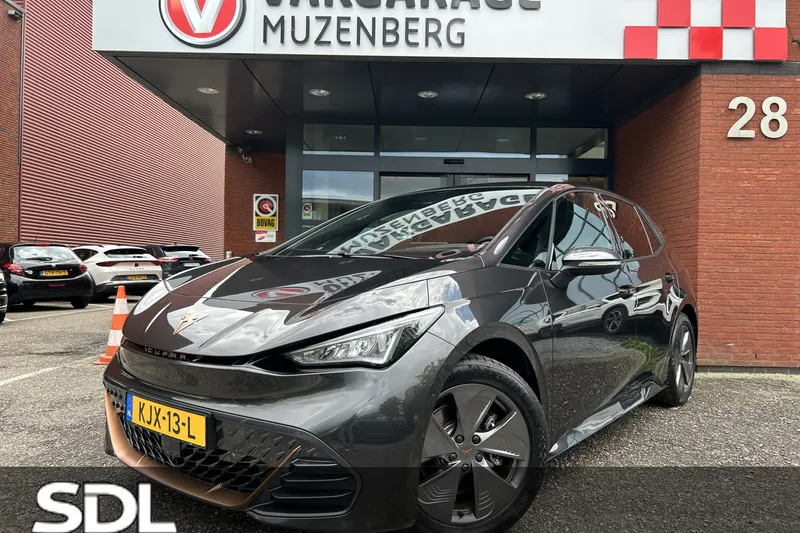 CUPRA Born (2024)