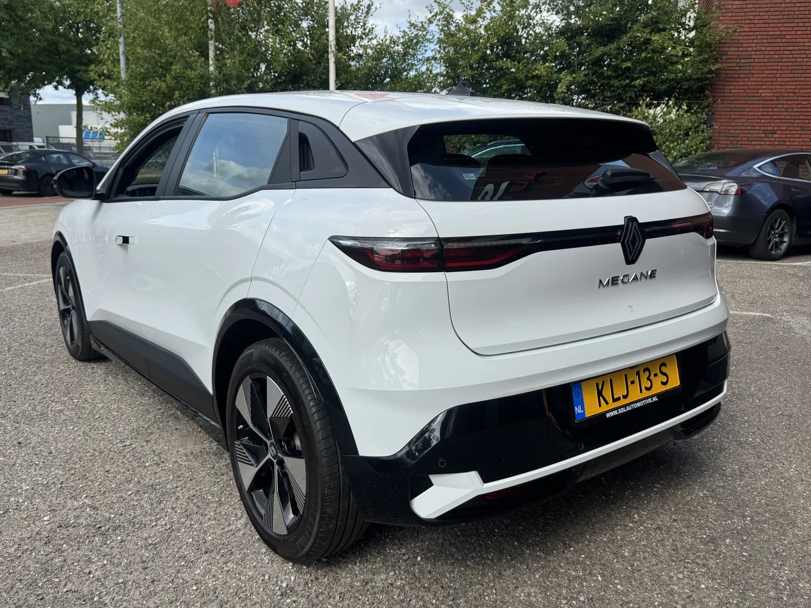 Renault Mégane (2022) — foto 1