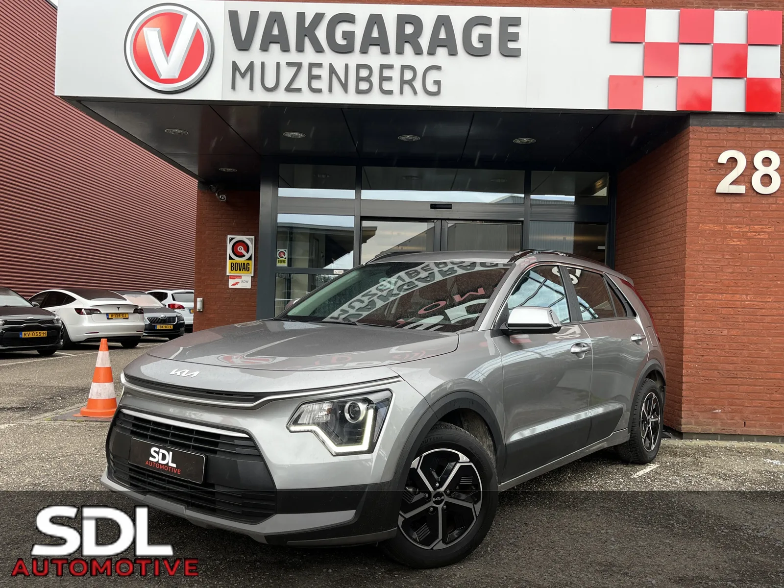 Kia Niro (2024) — foto 1