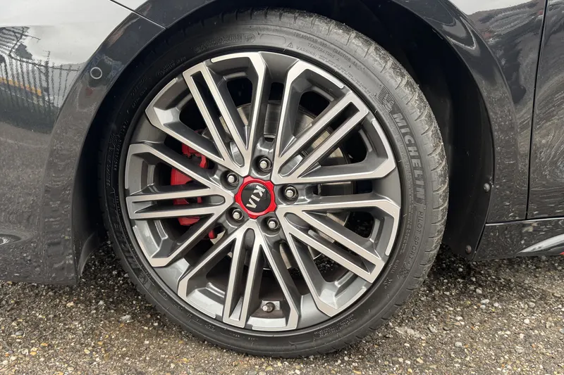 Kia ProCeed (2020)