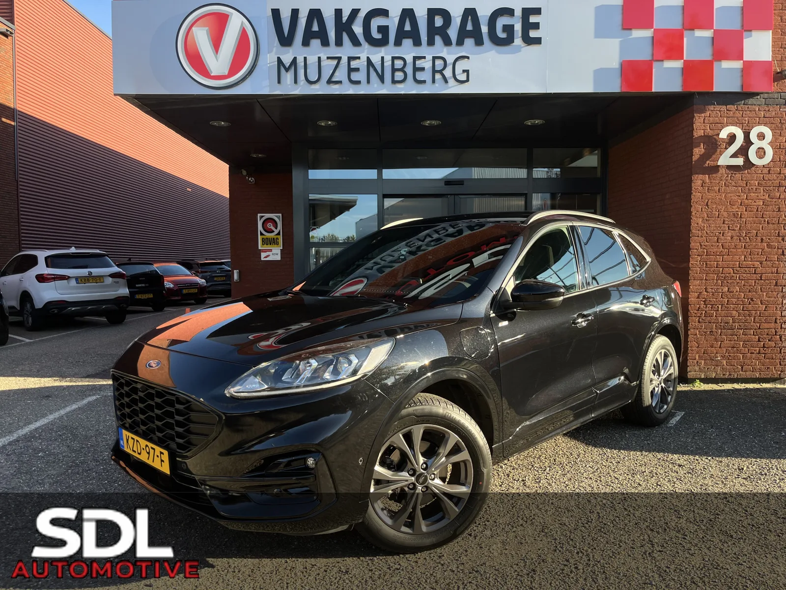 Ford Kuga (2022) — foto 1