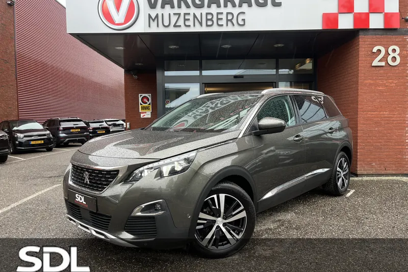 Peugeot 5008 (2019)