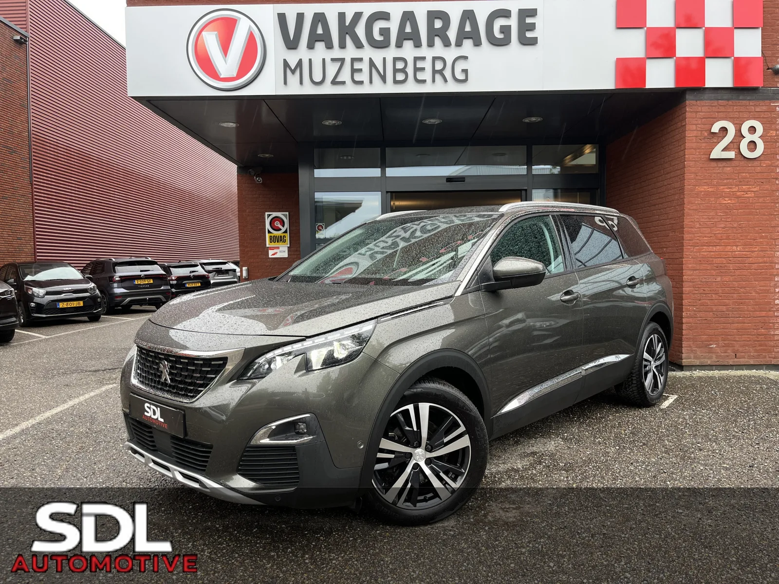 Peugeot 5008 (2019) — foto 1