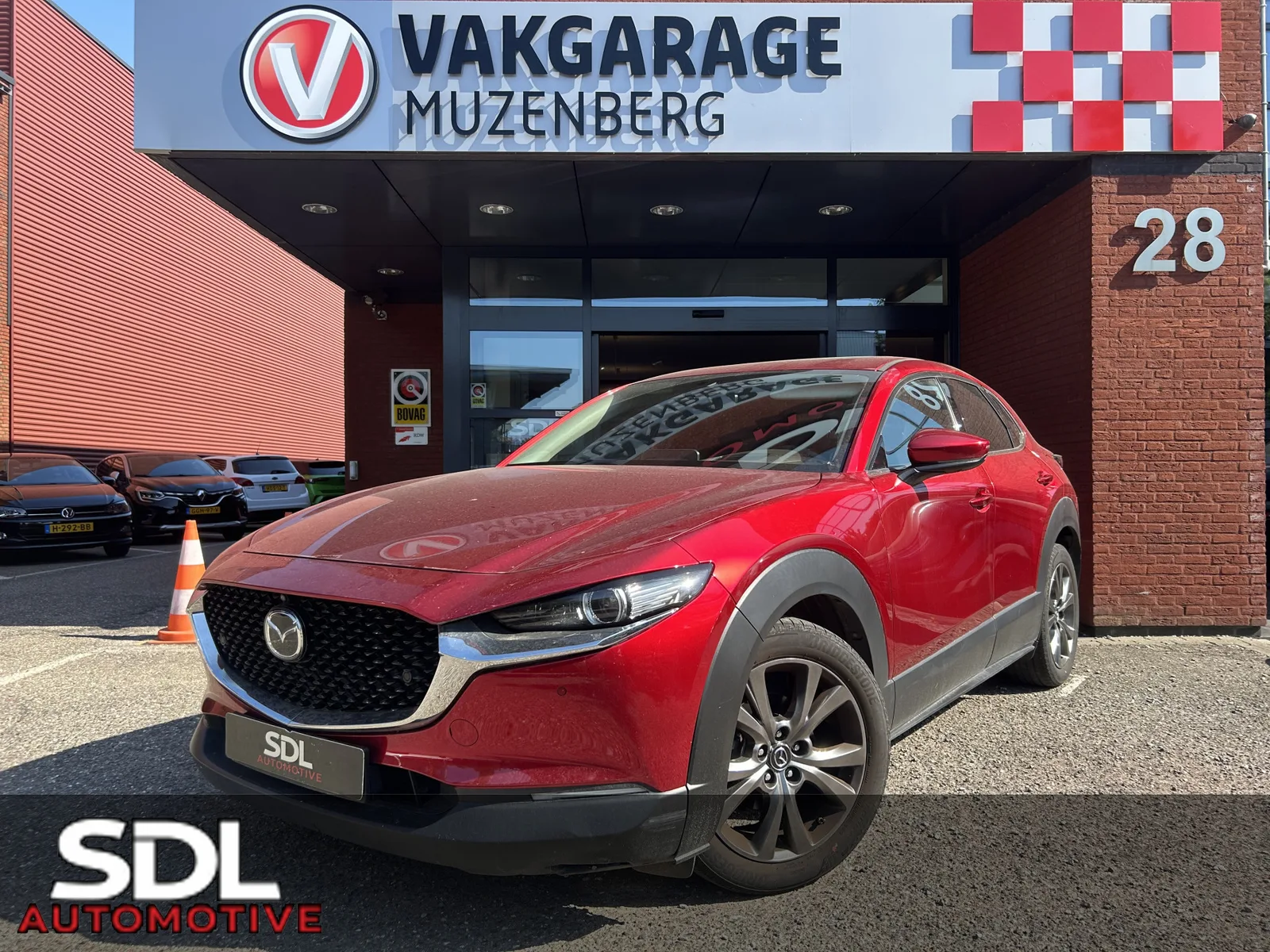 Mazda CX-30 (2020) — foto 1