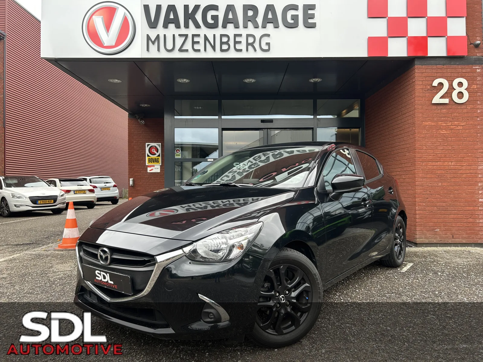 Mazda 2 (2019) — foto 1