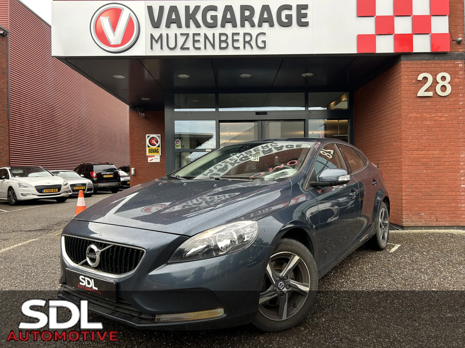 Volvo V40 (2017) — foto 1
