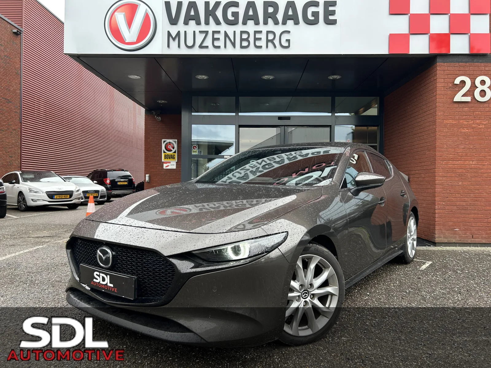 Mazda 3 (2020) — foto 1