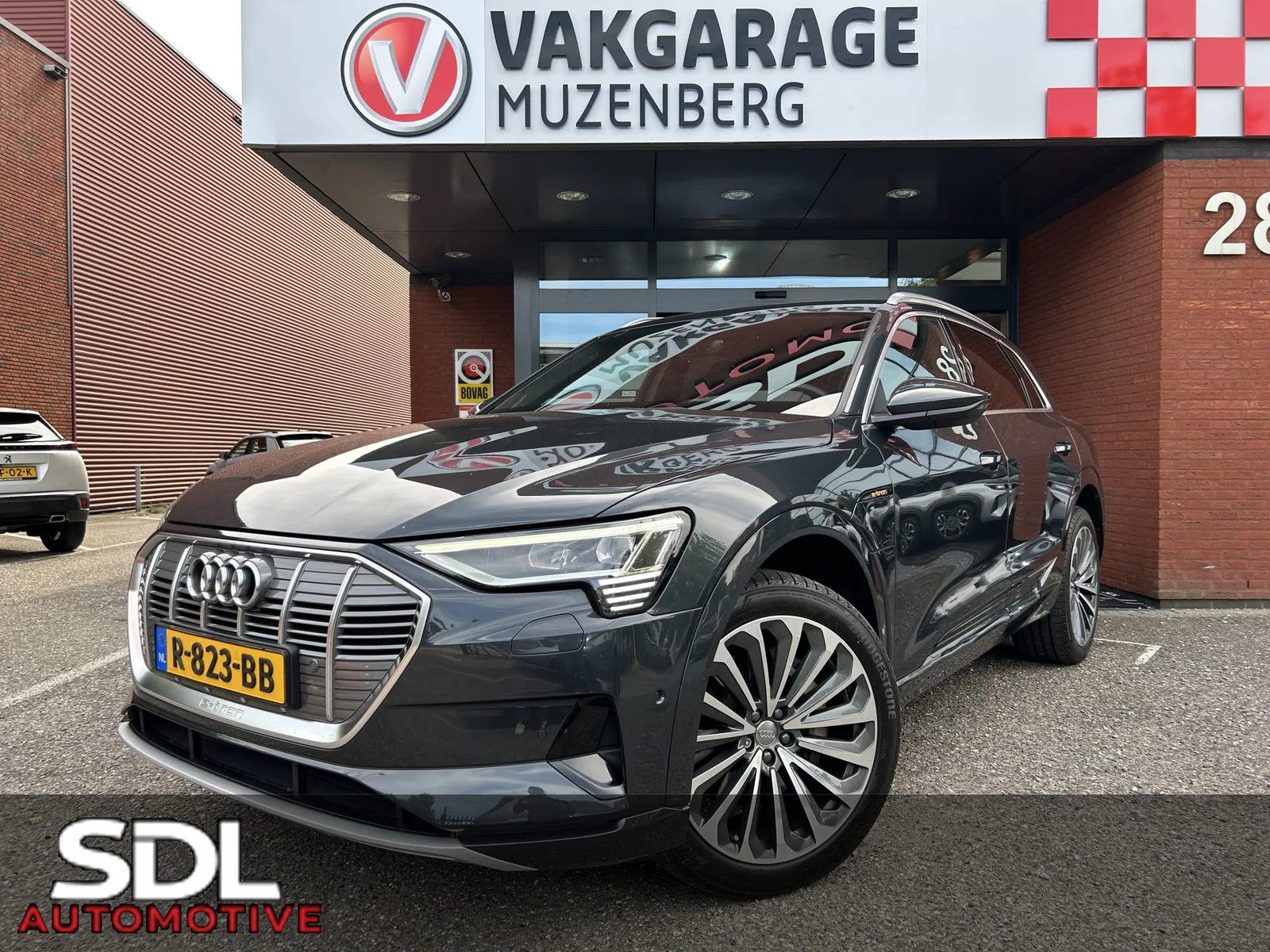 Audi e-tron (2022) — foto 1