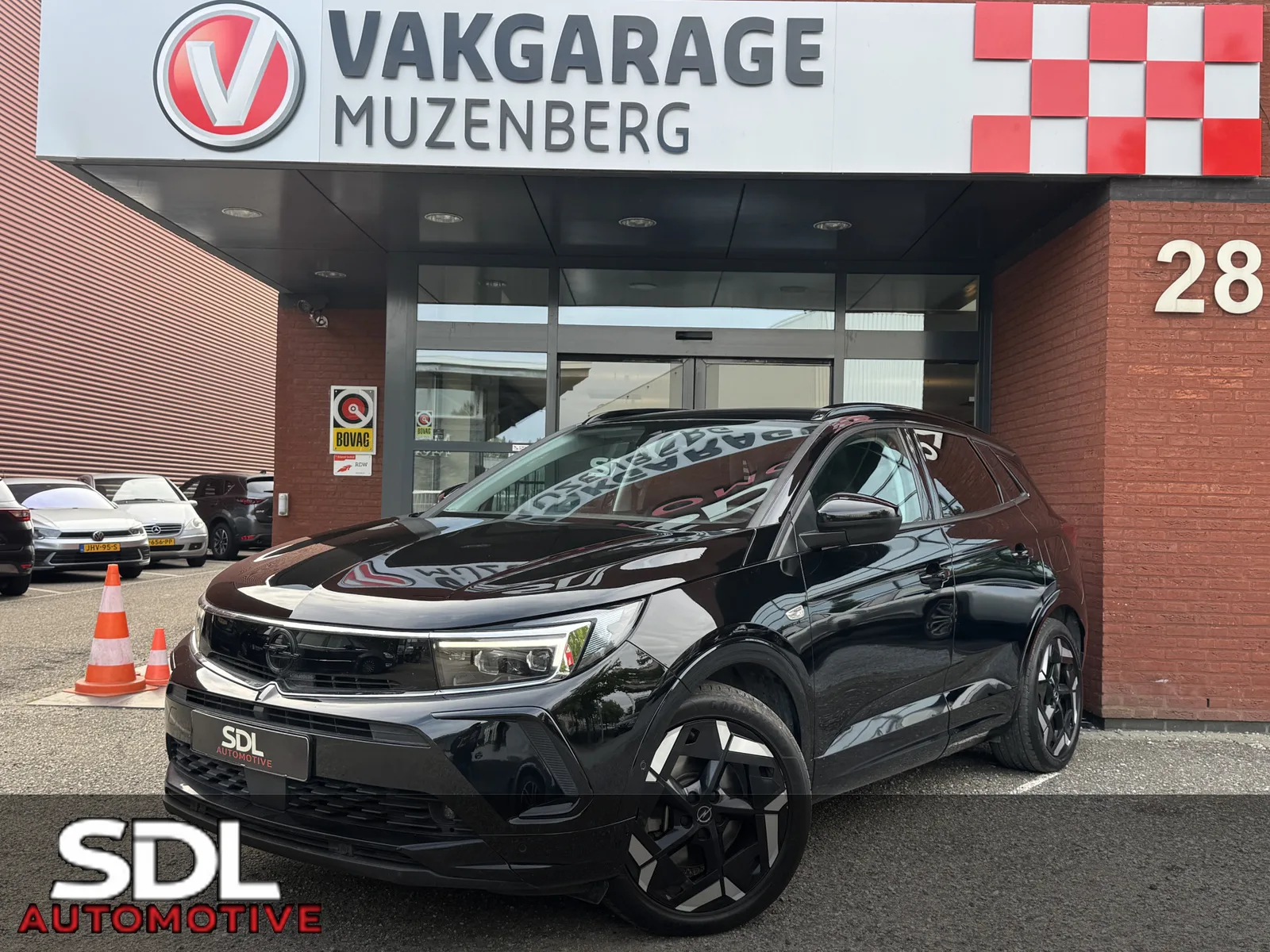 Opel Grandland (2023) — foto 1