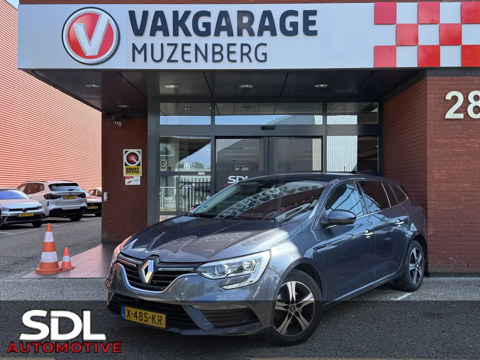 Renault Mégane (2018) — foto 1