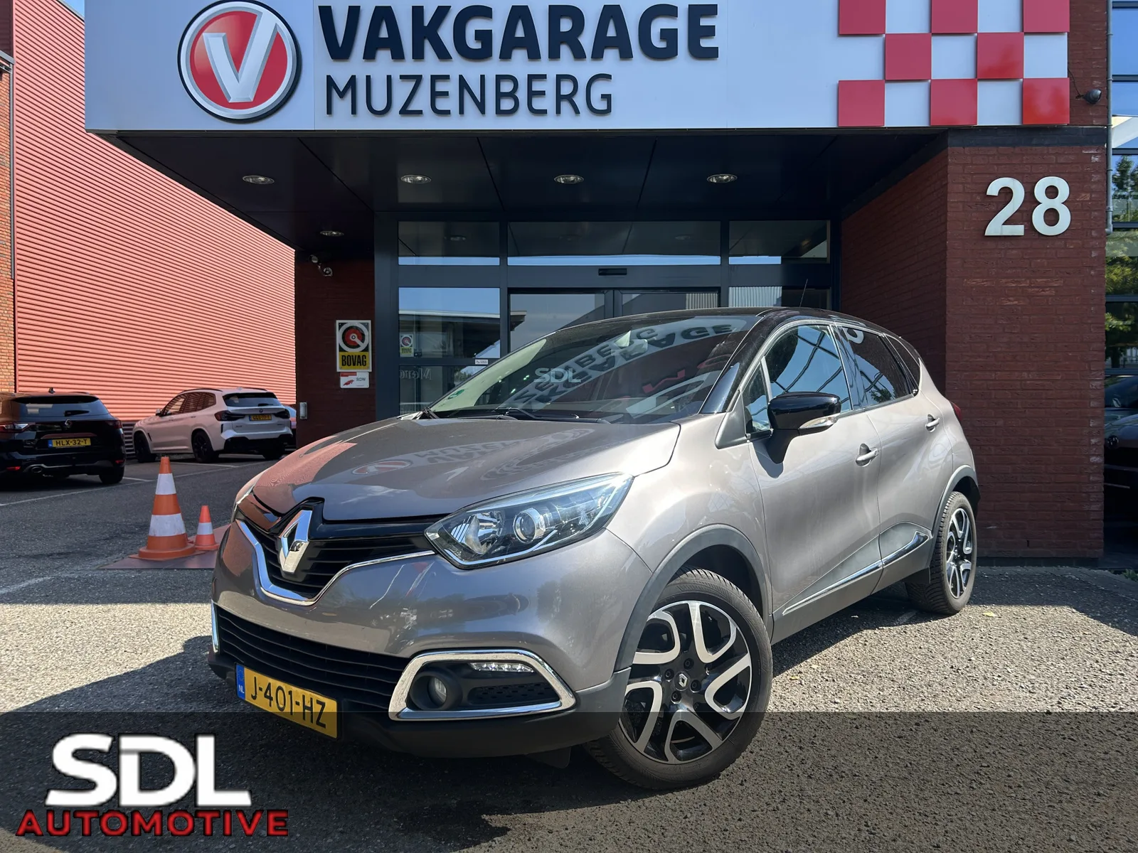 Renault Captur (2015) — foto 1