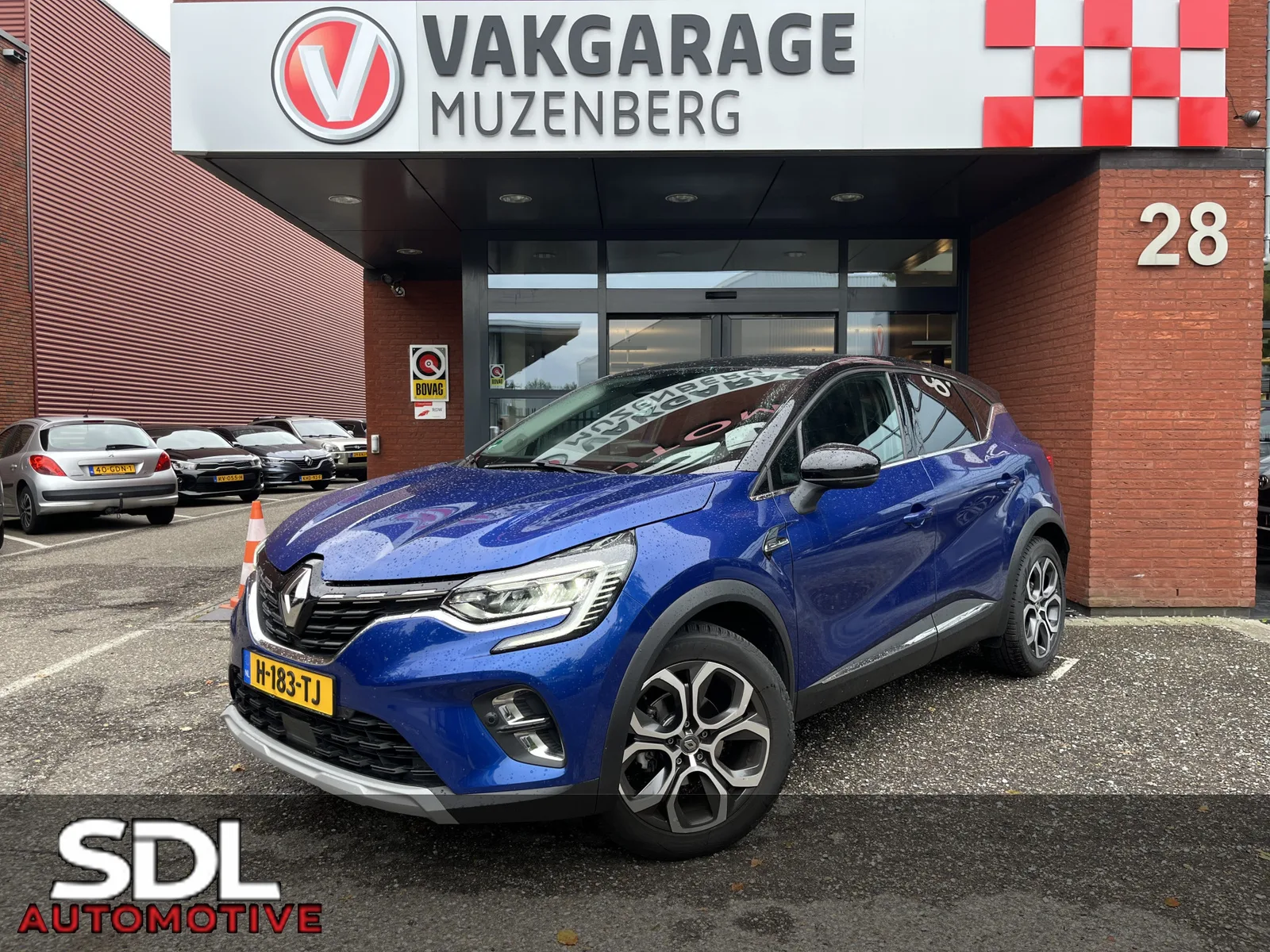 Renault Captur (2020) — foto 1