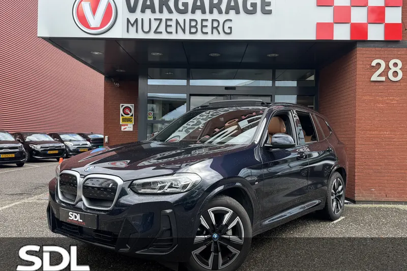 BMW iX3 (2022)