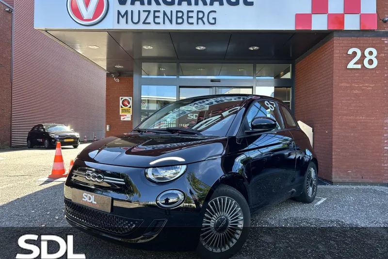 Fiat 500 (2022)