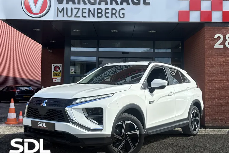 Mitsubishi Eclipse Cross (2021)