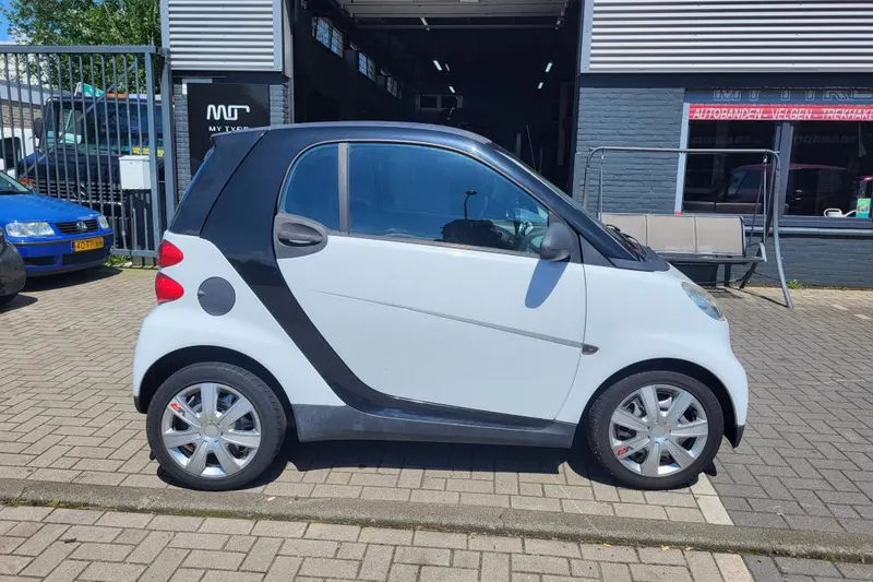 Smart Fortwo (2010)