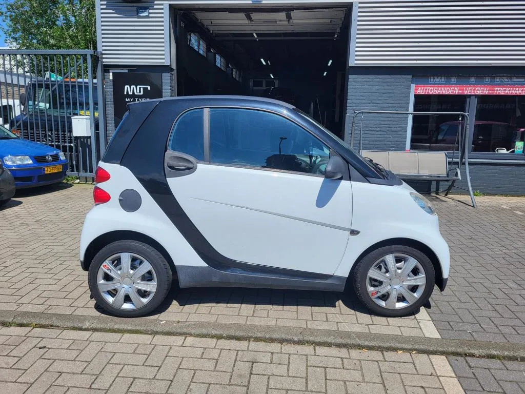 Smart Fortwo (2010) — foto 1