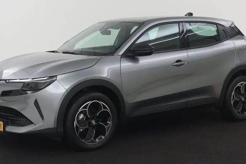 Alfa Romeo Junior (2025)