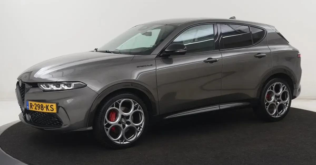 Alfa Romeo Tonale (2022) — foto 1