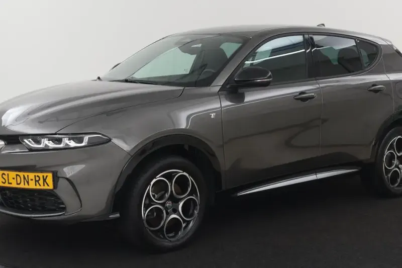 Alfa Romeo Tonale (2023)