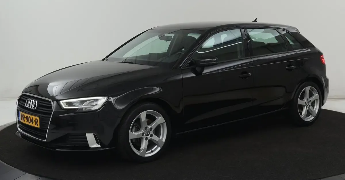 Audi A3 (2017) — foto 1