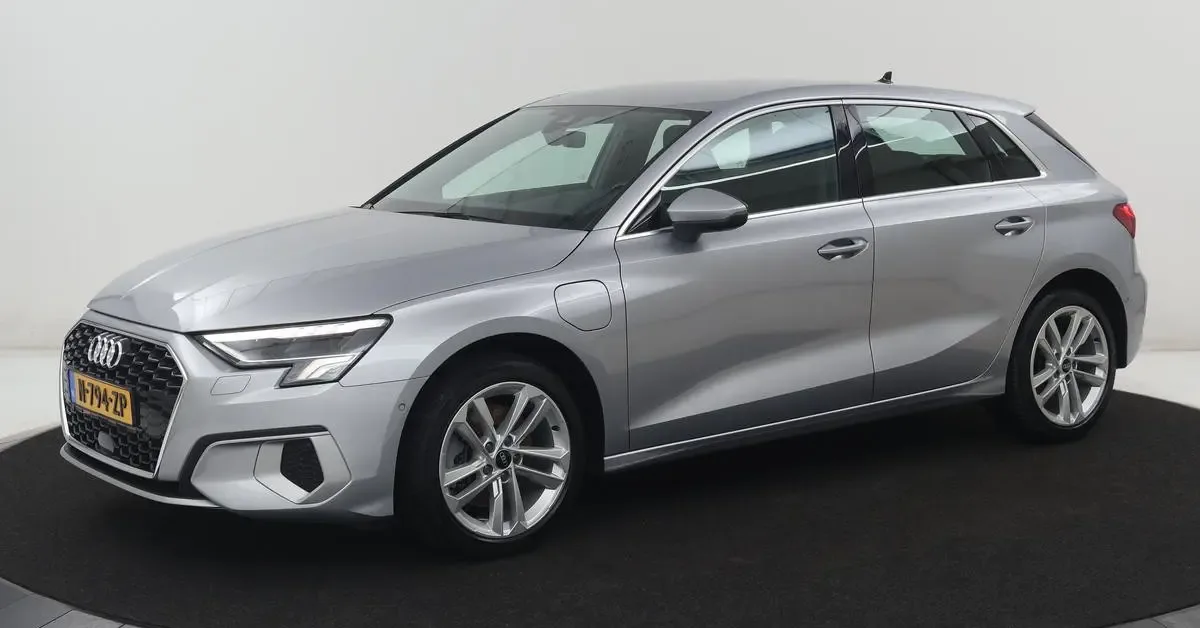 Audi A3 (2022) — foto 1