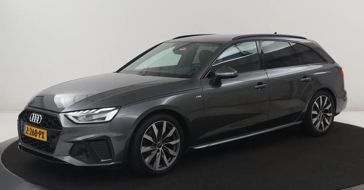 Audi A4 (2024) — foto 1