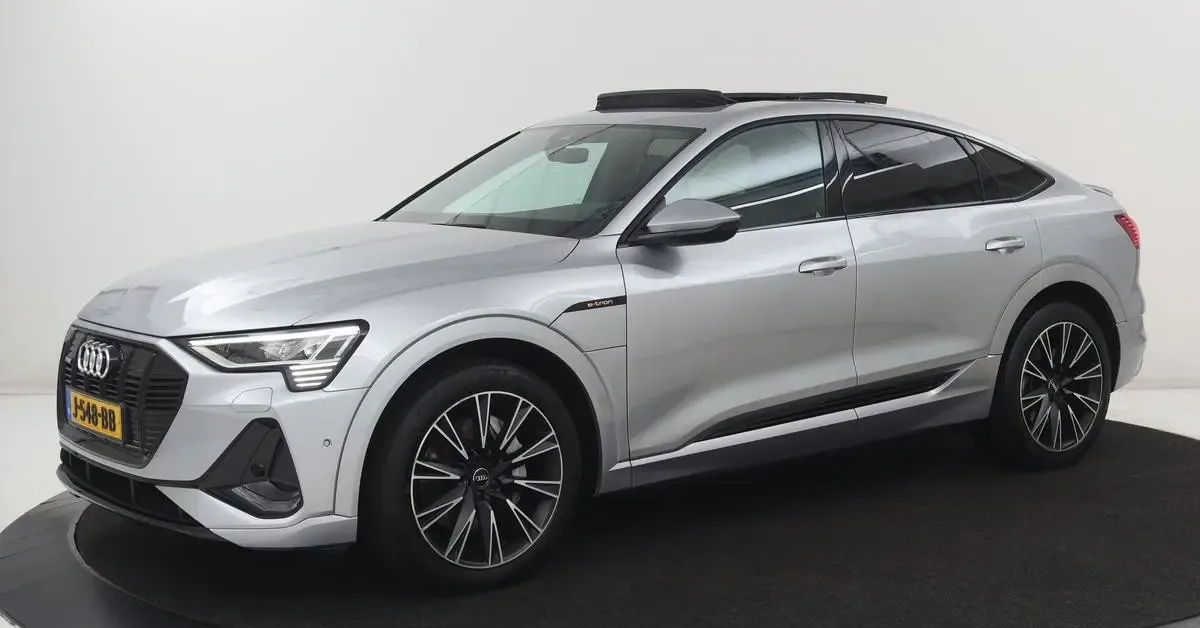 Audi e-tron (2020) — foto 1