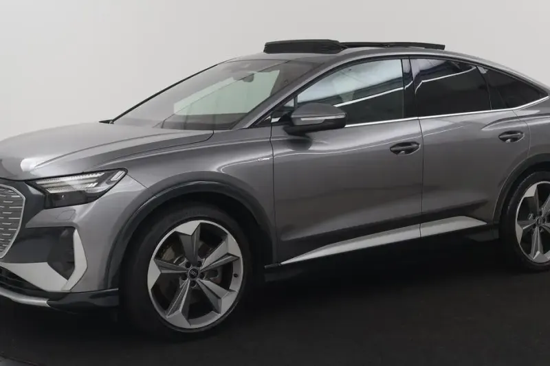 Audi Q4 (2021)