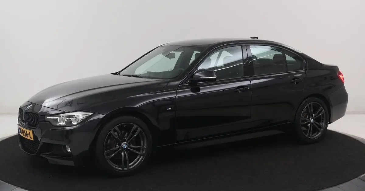BMW 3-Serie (2018) — foto 1
