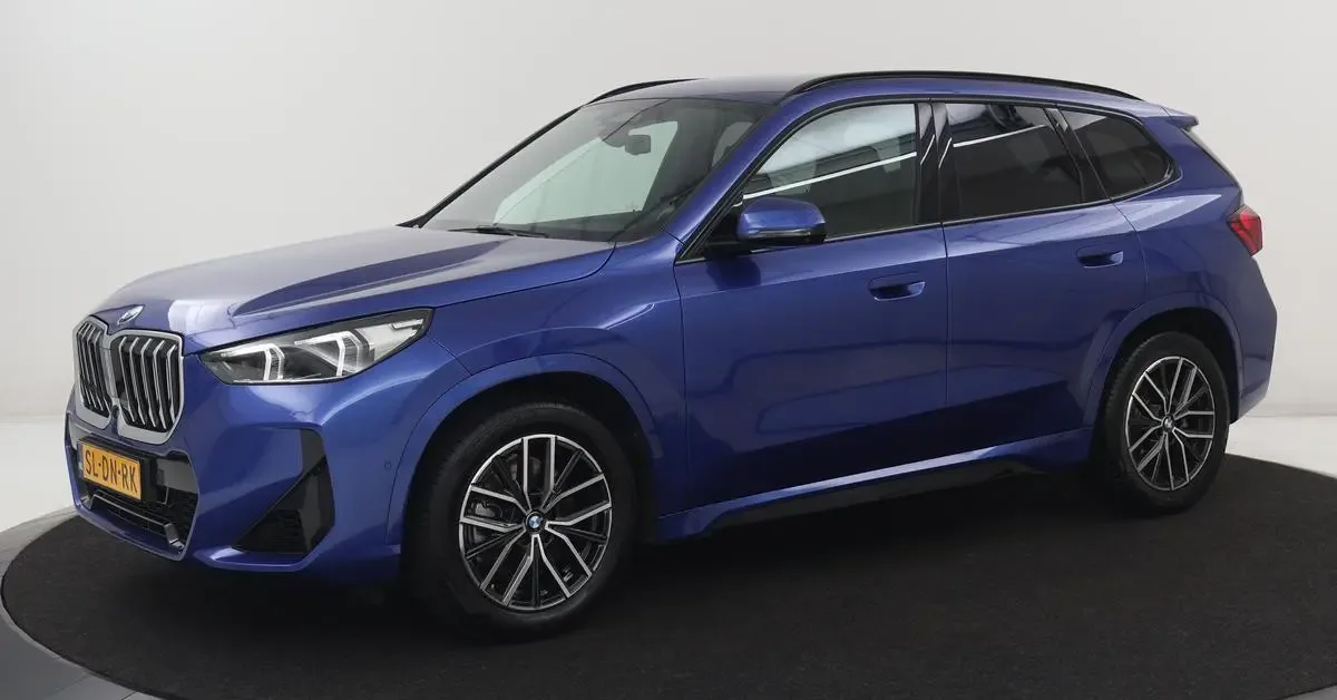 BMW X1 (2023) — foto 1