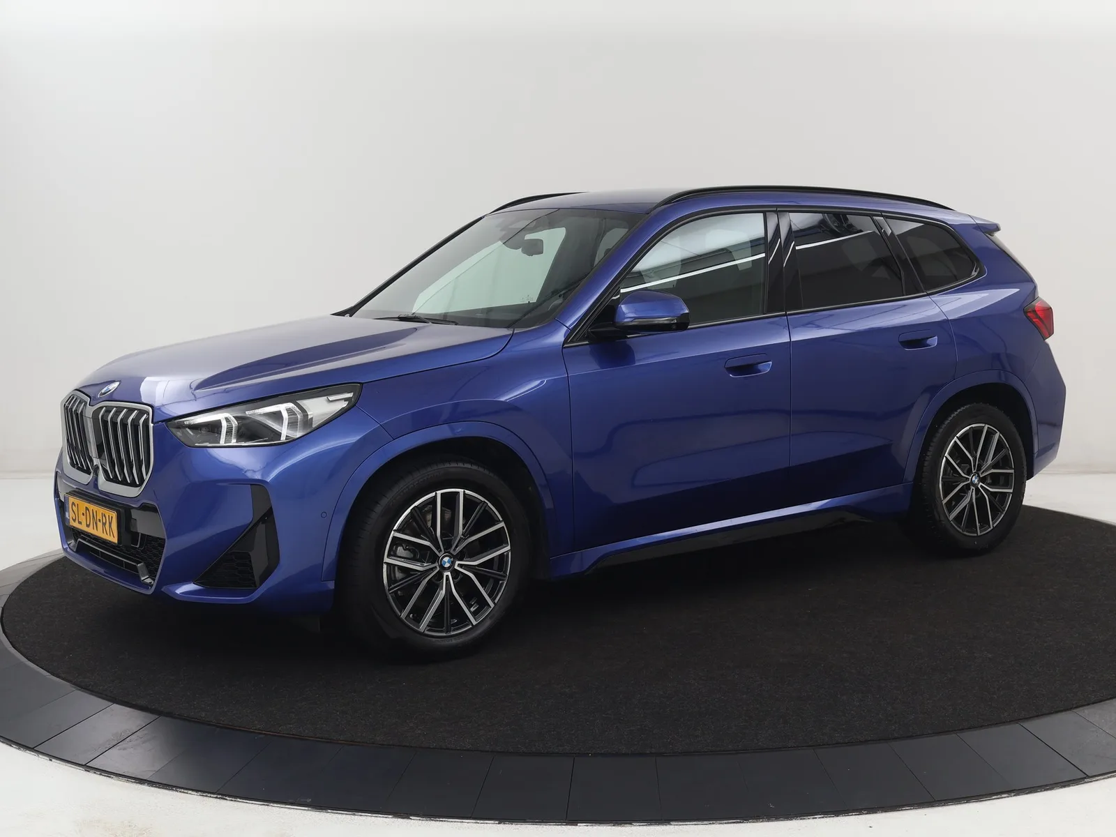 BMW X1 (2023) — foto 1