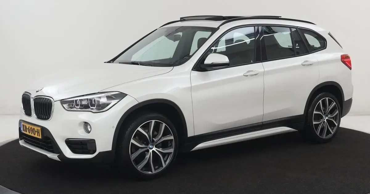 BMW X1 (2016) — foto 1