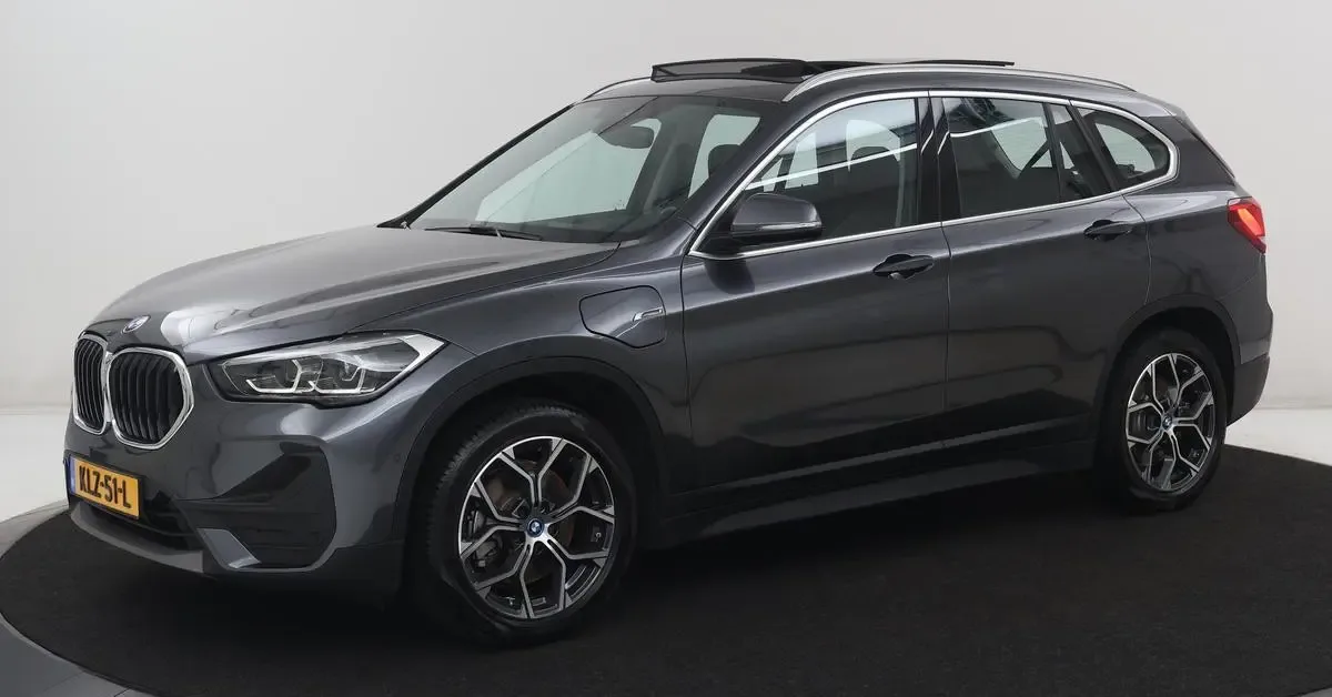BMW X1 (2022) — foto 1