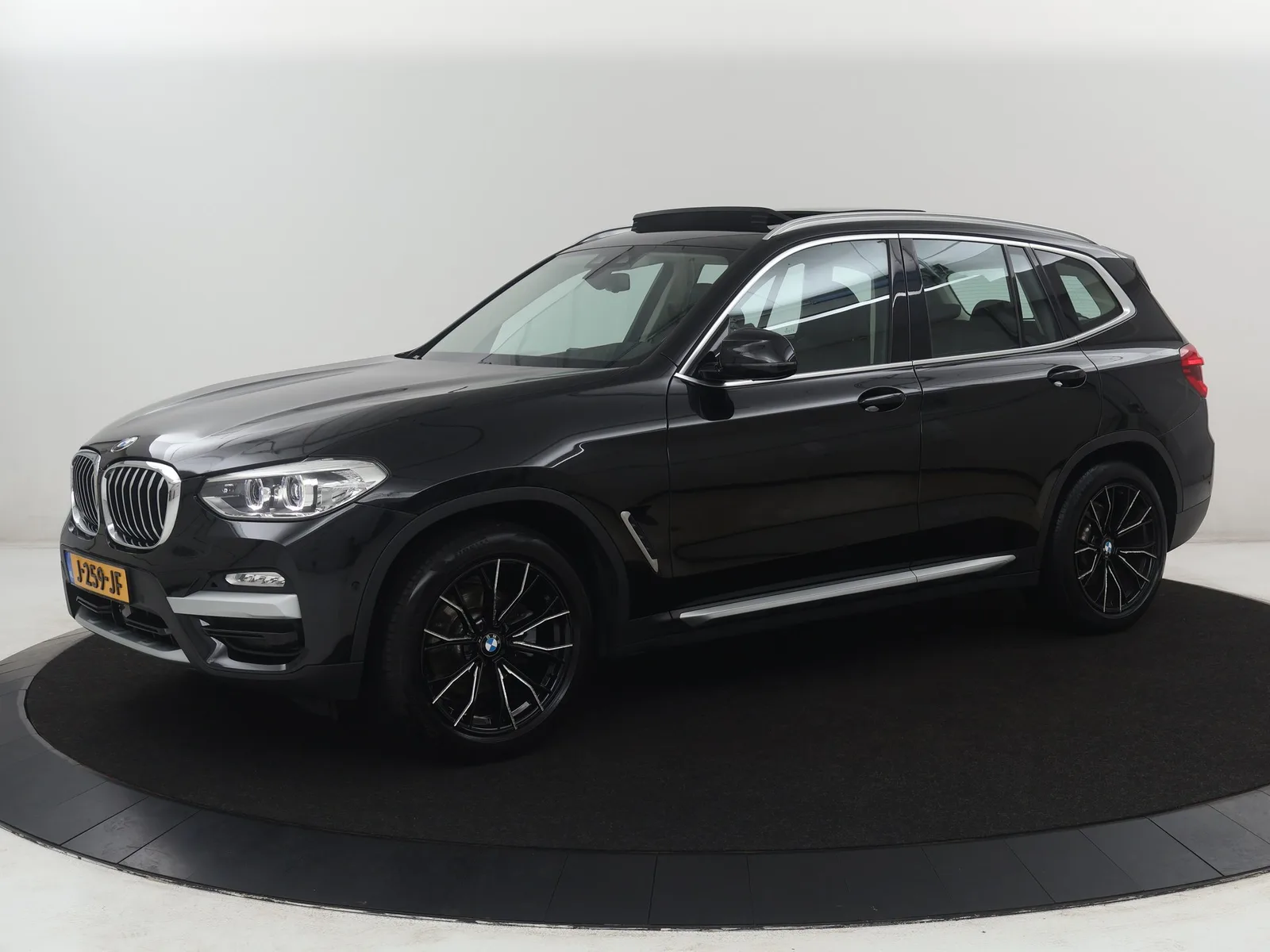 BMW X3 (2019) — foto 1