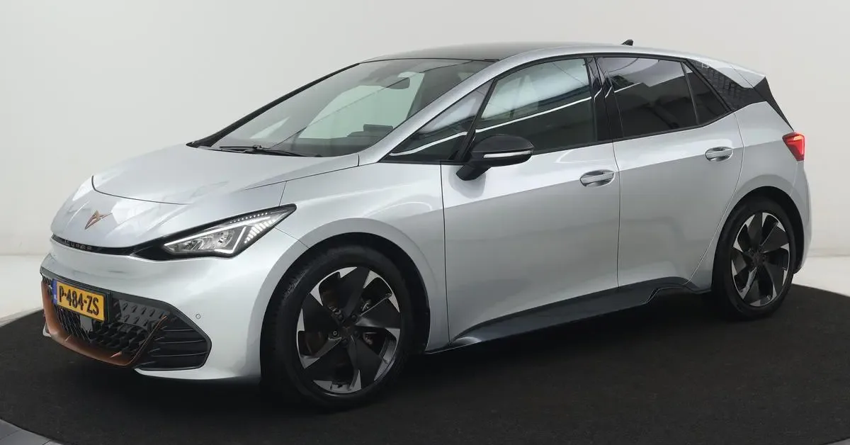 CUPRA Born (2022) — foto 1