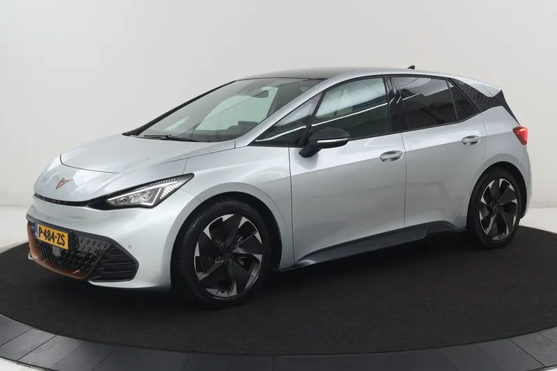CUPRA Born (2022)