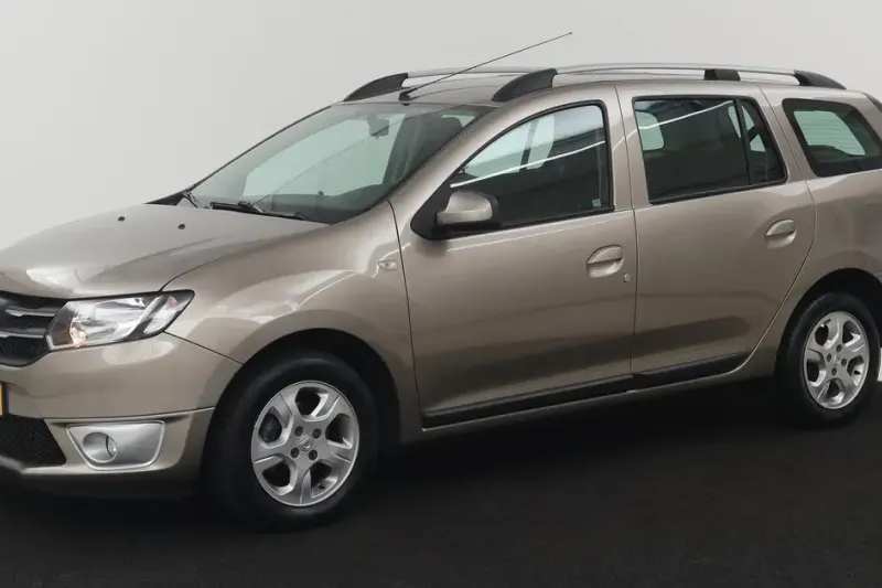 Dacia Logan (2015)
