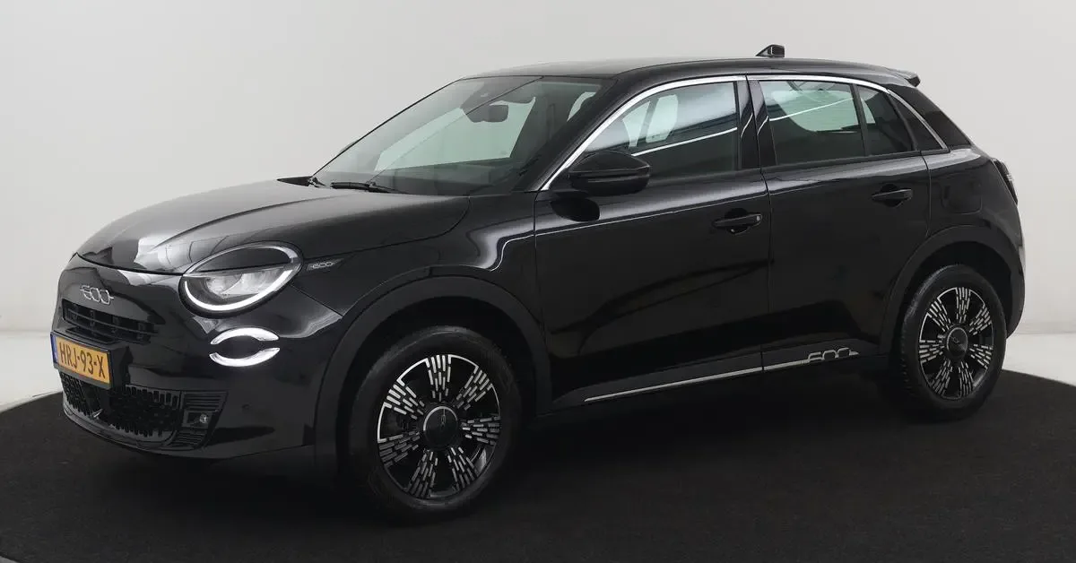 Fiat 600 (2025) — foto 1
