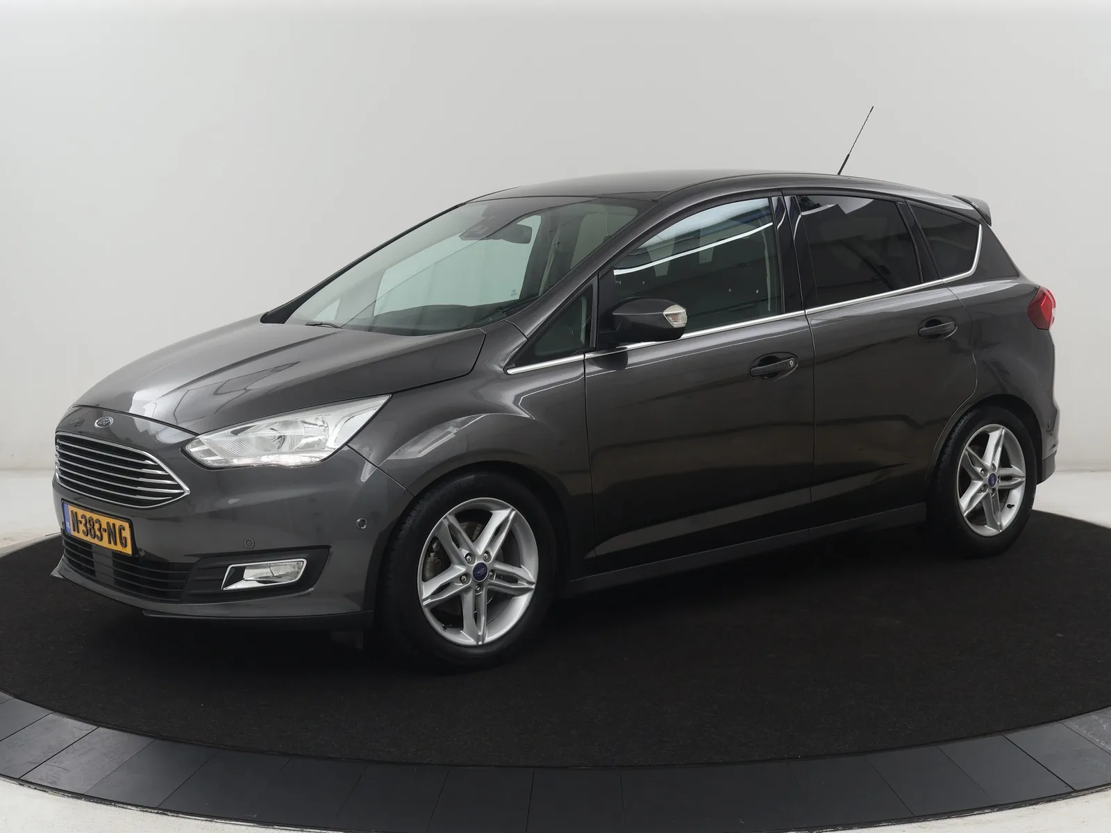 Ford C-Max (2015) — foto 1