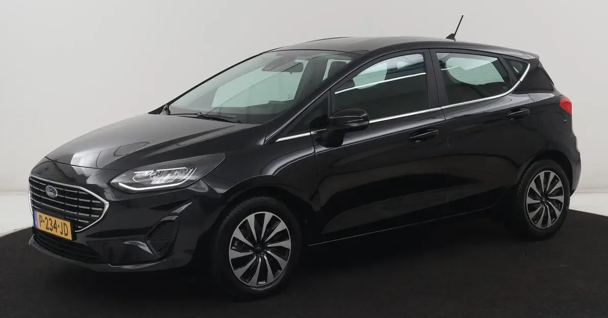 Ford Fiesta (2022) — foto 1