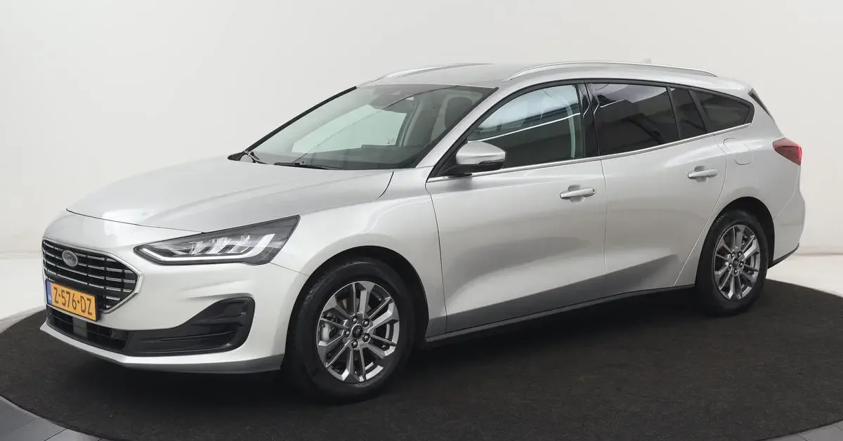 Ford Focus (2024) — foto 1