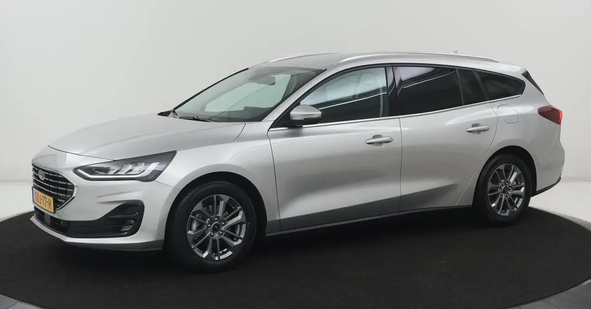 Ford Focus (2024) — foto 1