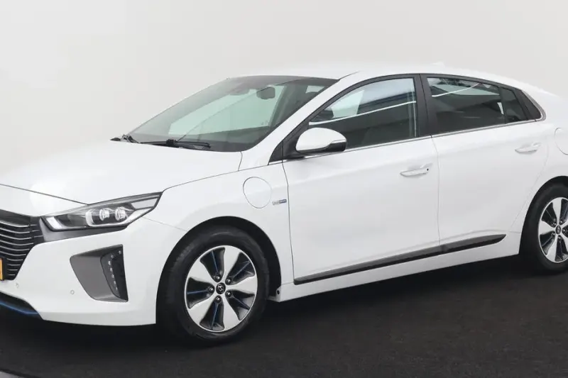 Hyundai Ioniq (2017)