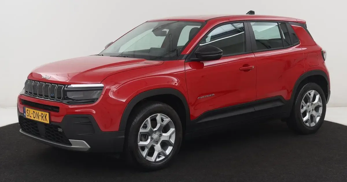 Jeep Avenger (2023) — foto 1
