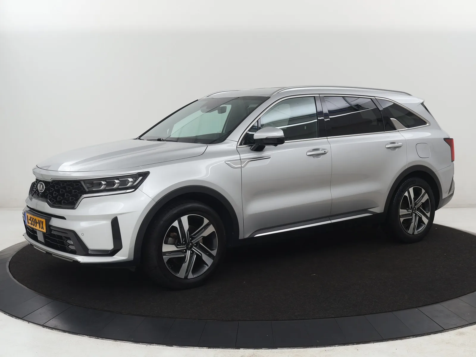 Kia Sorento (2021) — foto 1